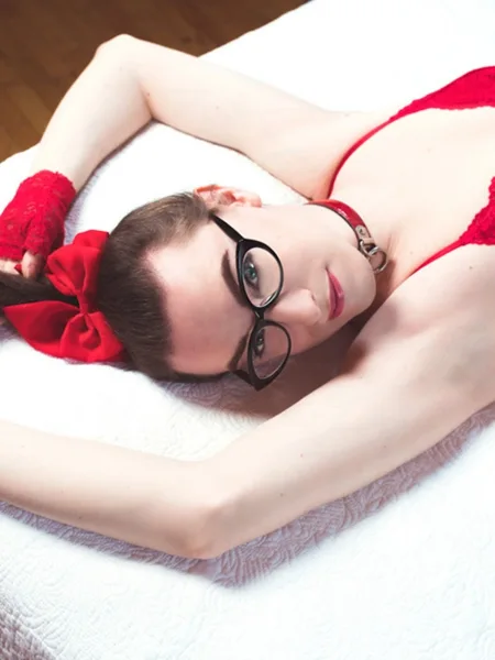 Stephie Scarlet