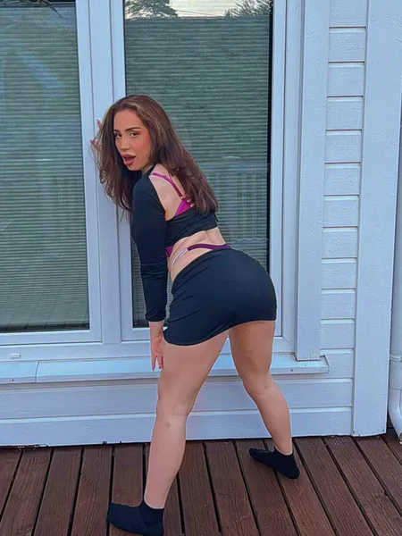 Elli😈