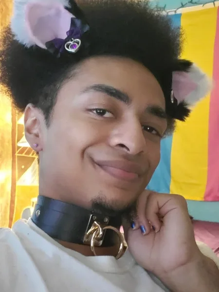 StretchyBlackBoy