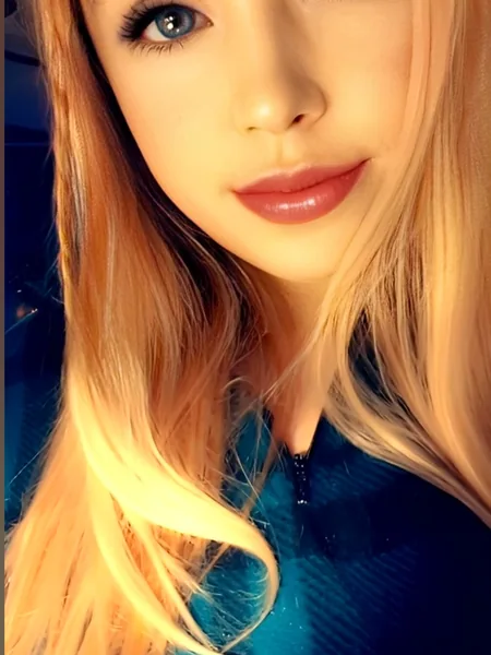 katie🐇your friendly camgirl