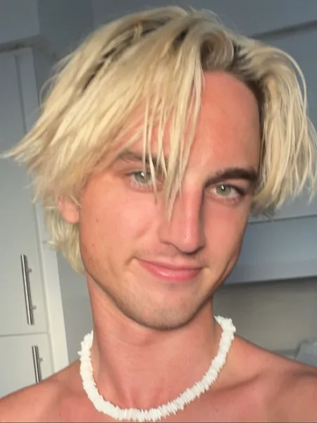 surferboyobi