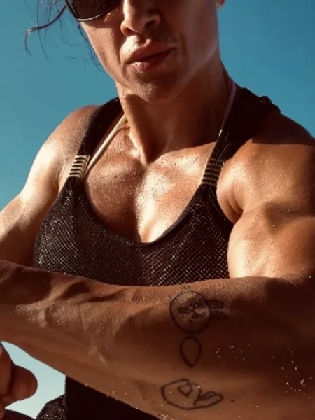 SUZY KELLNER