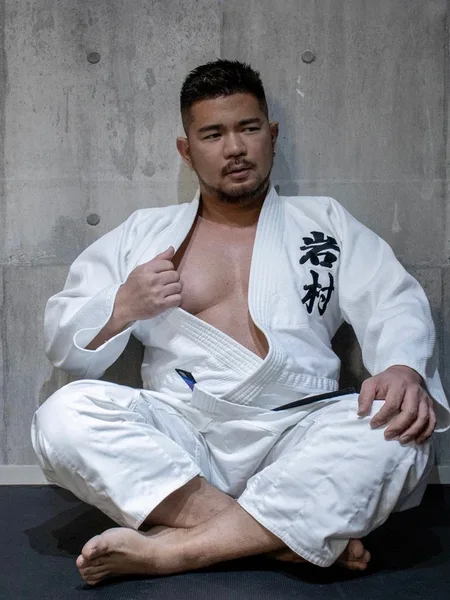 TAKASABRO (岩村隆三郎)