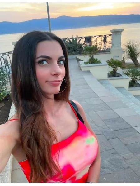 Talia De Luna