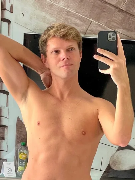 tanlineboy
