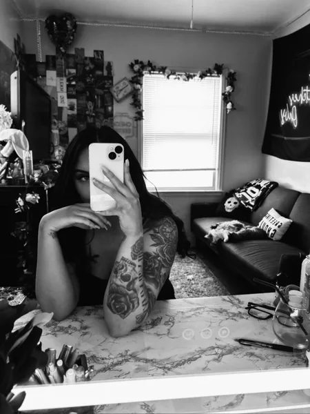Tattooed mommy🔥
