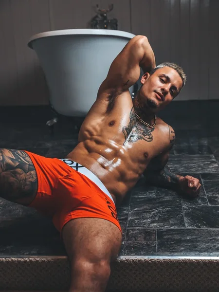 Tattooedtarzan