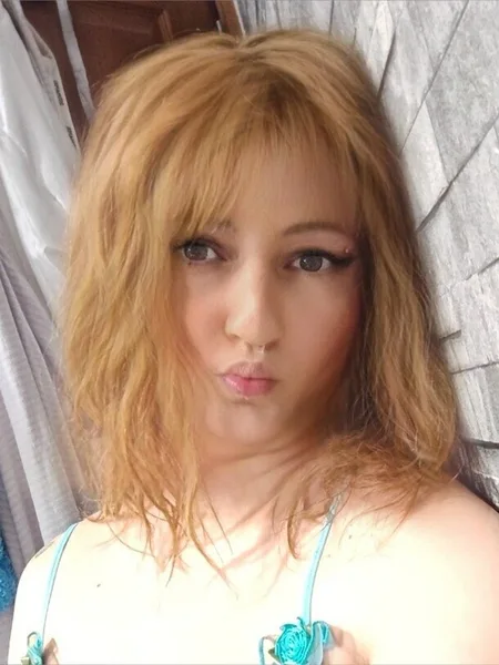 TeenishShemale
