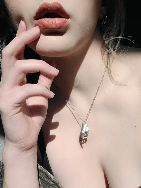 Amelia