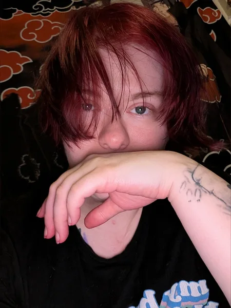 R a z z 🥀