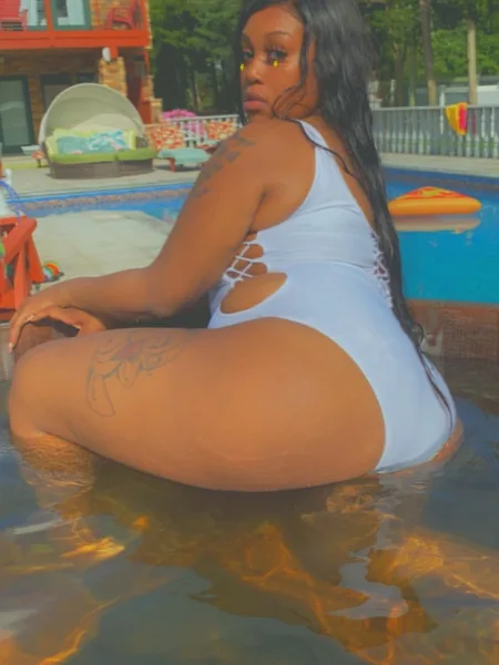 Thatthickbitch