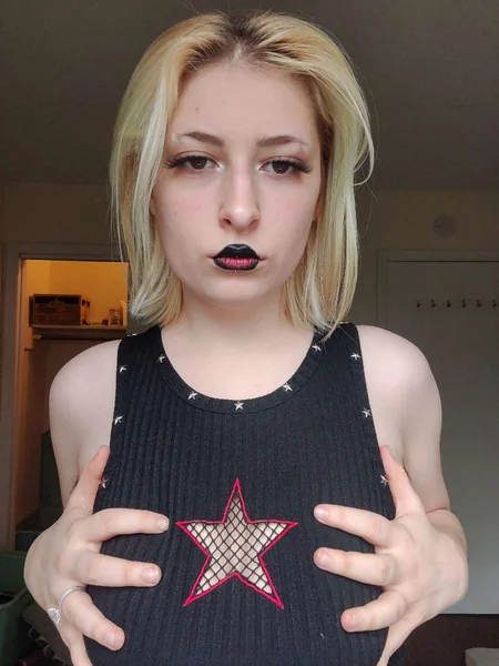 eli ♡