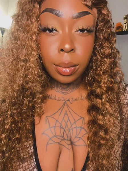 TheeladyRae