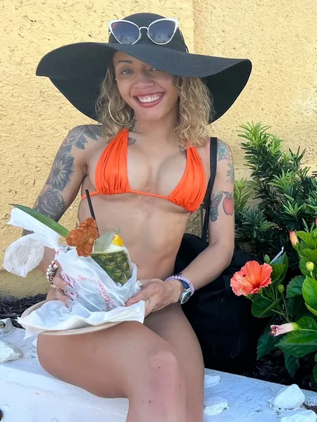 Holly Hendrix