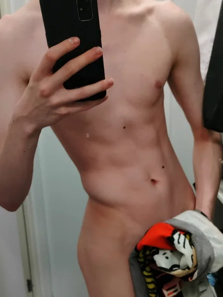 TheHotLeo avatar