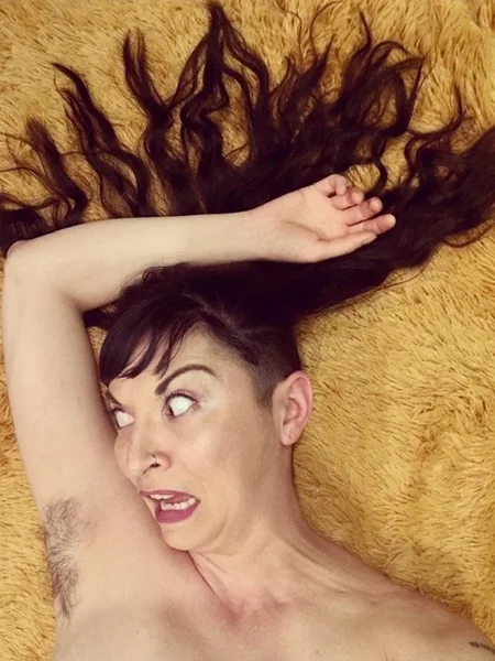 FRIDA-ANN SLIP