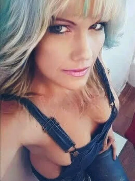 Dawn DeNuTss