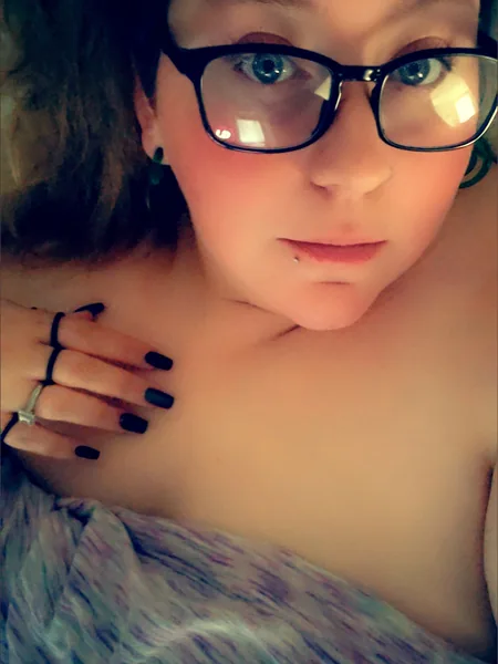 Mandi Leigh