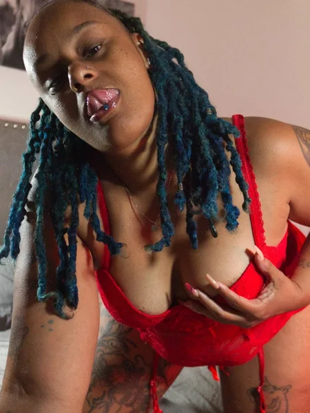 MzLickable