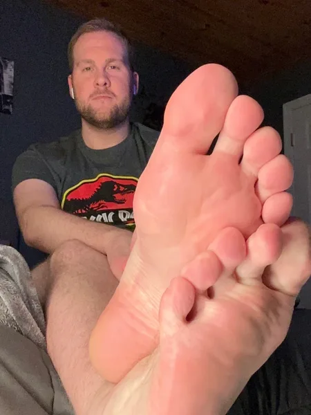 thisfootguy