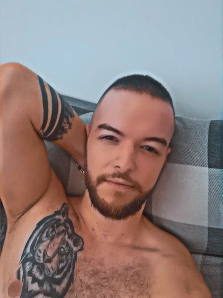 ThroatCaptain