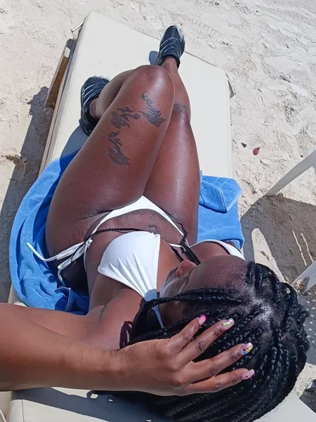 tiana_hr
