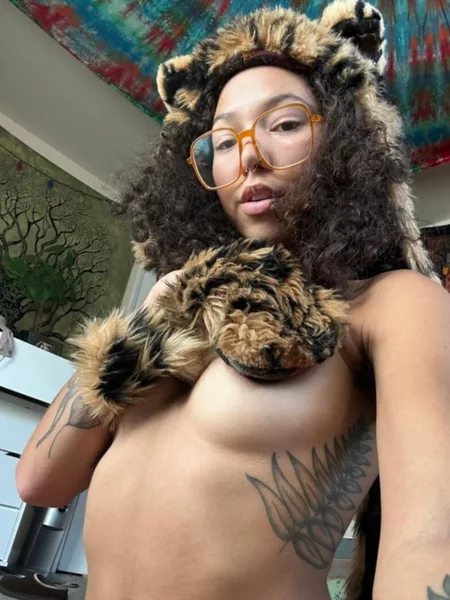 TigerLily 🌱