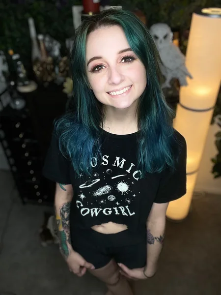 Tori 🖤⛓