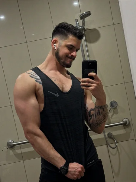 Logan Milano