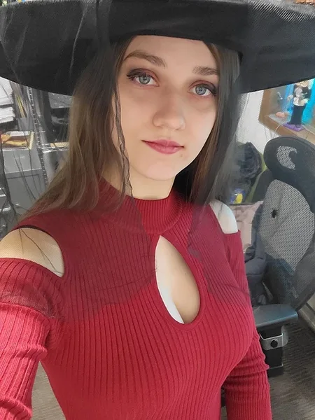 Alice Foxx