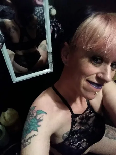 PixieLoveDust1977