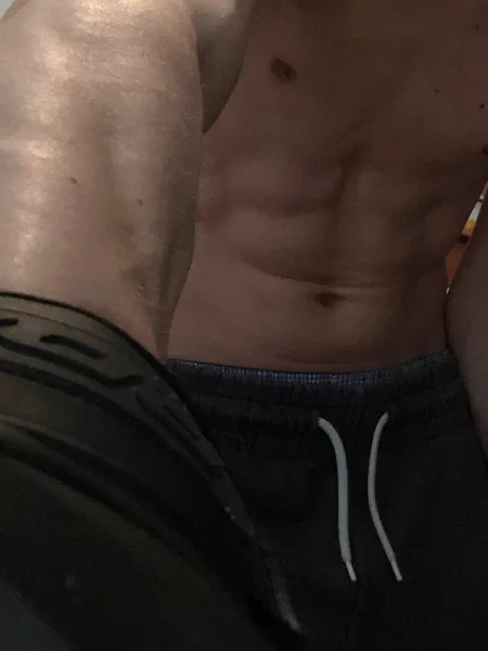 Toyjunge (Top 3% on Onlyfans)