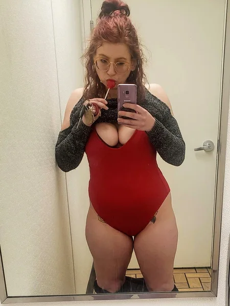 Sophie Dixon