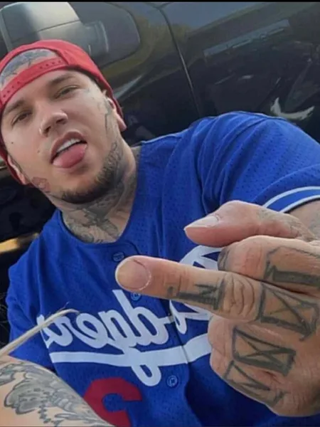 TripodTravisFree