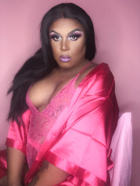 TSCourtneyCakes
