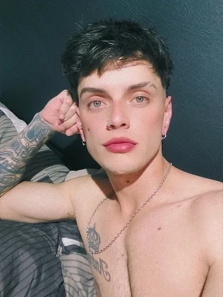 HotBoy1