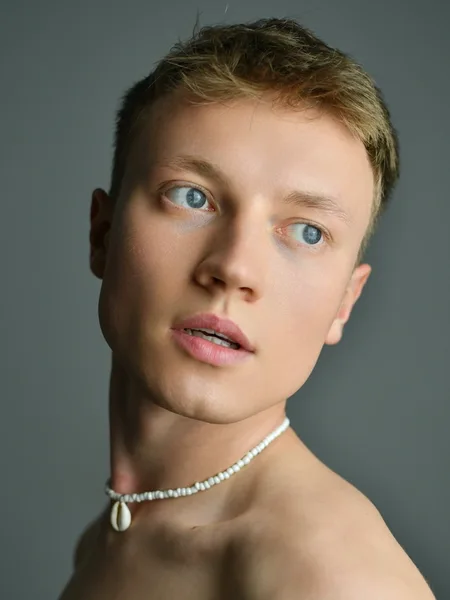 Ilon Twink 🔥