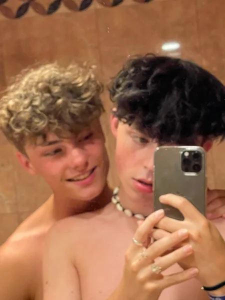 T&amp;K