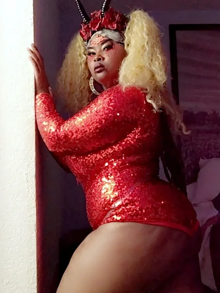 Twinki Da Queen