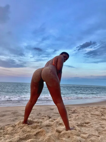 Tyna Anjelee
