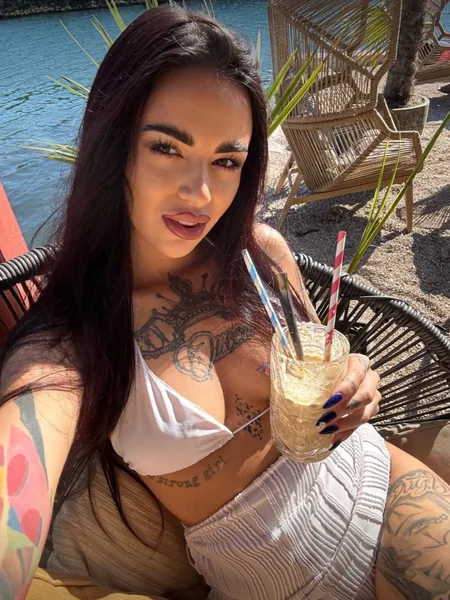 Tynessa_Belle