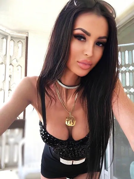 Vikki Vikki
