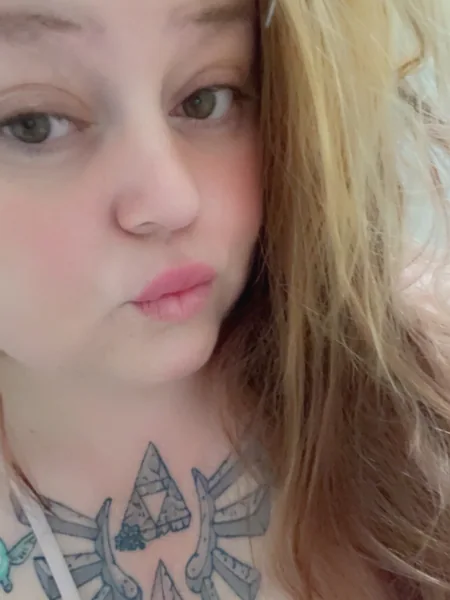 Cursed goddess