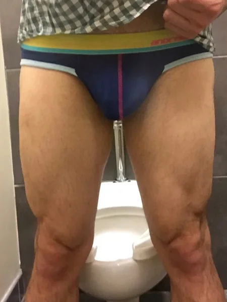 DikpigJ9715
