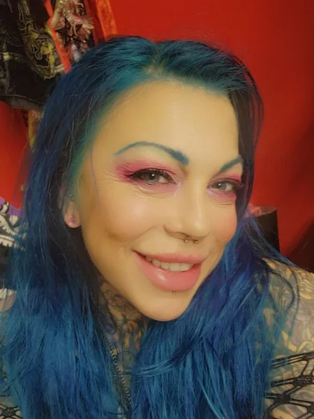 UniquelyTJ