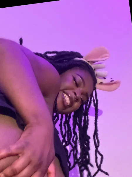 Vee<3
