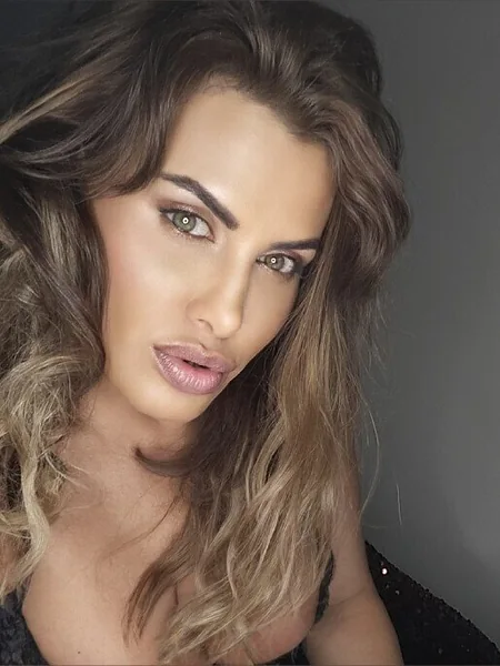 Veronica Vanoza