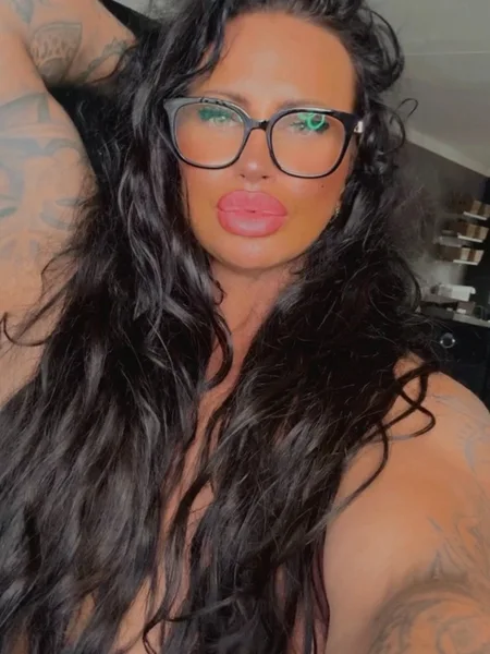 𝑽𝒆𝒓𝒐𝒏𝒊𝑮𝒖𝒏𝒔 🔥𝐍𝐎 𝐋𝐎𝐂𝐊𝐄𝐃 𝐅𝐄𝐄𝐃🔥