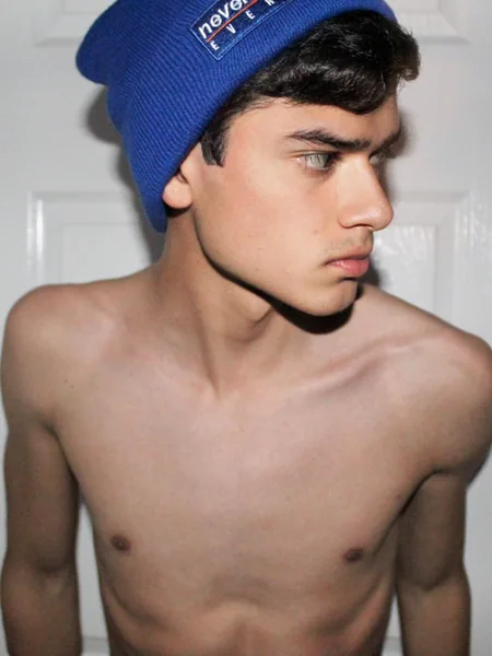 Victor Axel ★