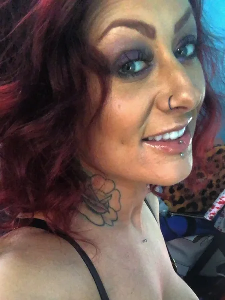 Vikki Vendetta